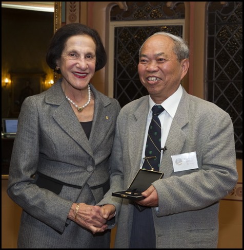 Inagural presentation of the Lochlan Macquarie Medal ceremony. Medal presentaed to Professor Hong De-Yuan by Her Exellency Professor Marie Bashir, Governor of New South Wales. Government House, Sydney, Nerw South Wales.