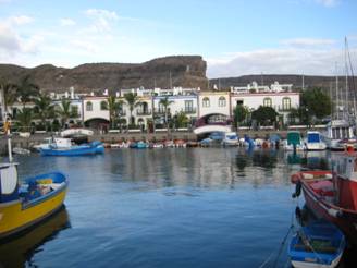 Puerto de Mogánnov08 007.jpg