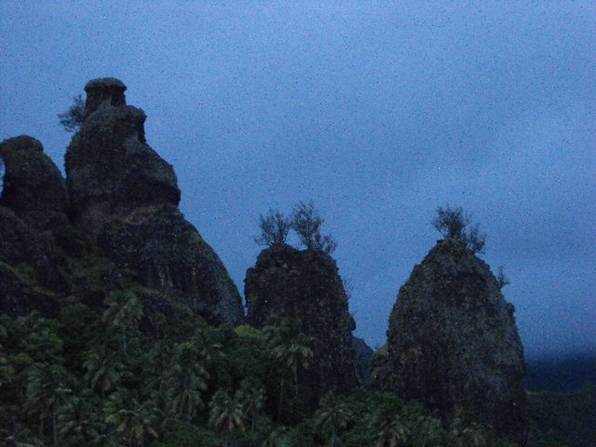 2010_0402Marquesas0057.JPG