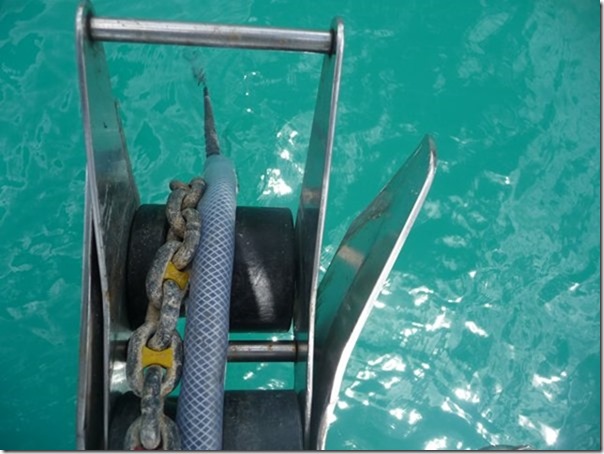 m_Boat Damage 27-03-2015 14-15-24