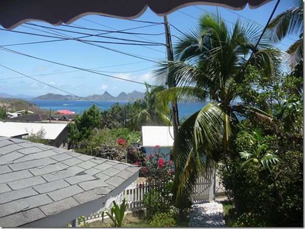 m_Mayreau High Street 04-06-2015 12-51-38