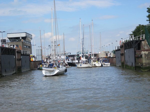 cid:image007.jpg@01D0AD4A.8F66AB80