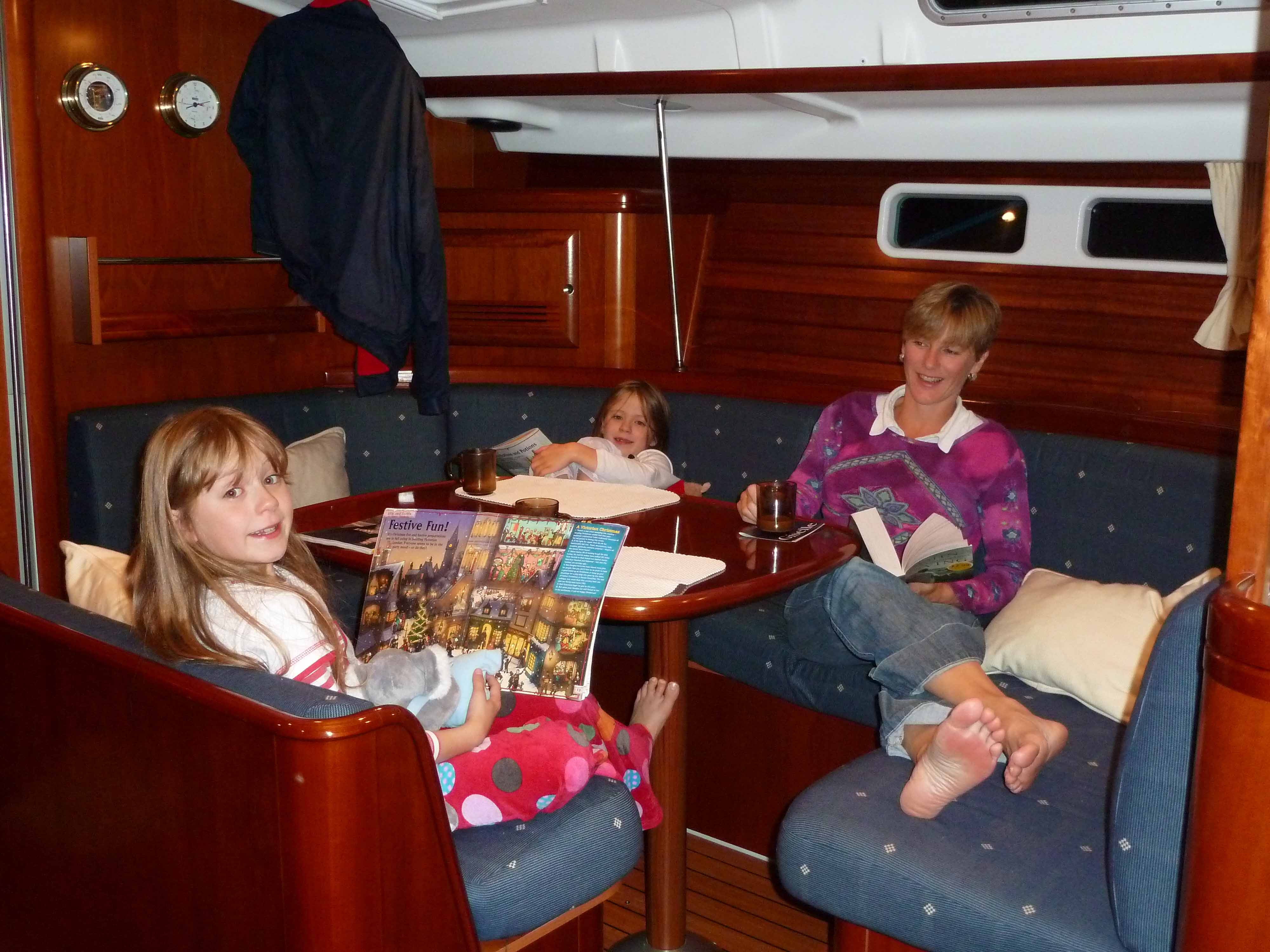Saloon (640x480).jpg Saloon (640x480).jpg