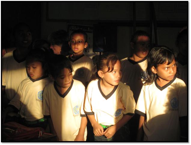 Description: C:\Users\Cheryl\Desktop\Indonesia\Flores Island\Mausambi School & BBQ\IMG_4081 (2).JPG
