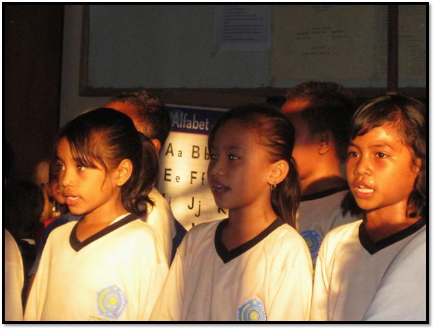 Description: C:\Users\Cheryl\Desktop\Indonesia\Flores Island\Mausambi School & BBQ\IMG_4089.JPG
