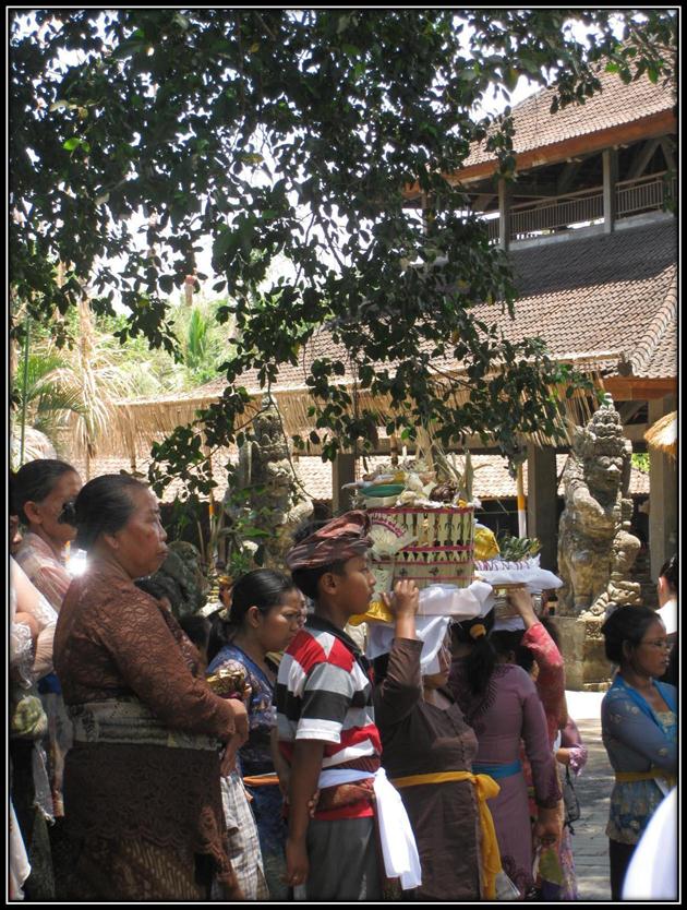 Description: C:\Users\Cheryl\Desktop\Indonesia\Bali Creamation\IMG_0288.JPG