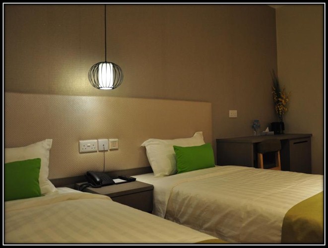http://pix3.agoda.net/hotelimages/344/344614/344614_14062200080019964403.jpg?s=800x600