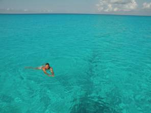 Bahamas 002