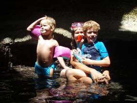 Thunderball Grotto 038